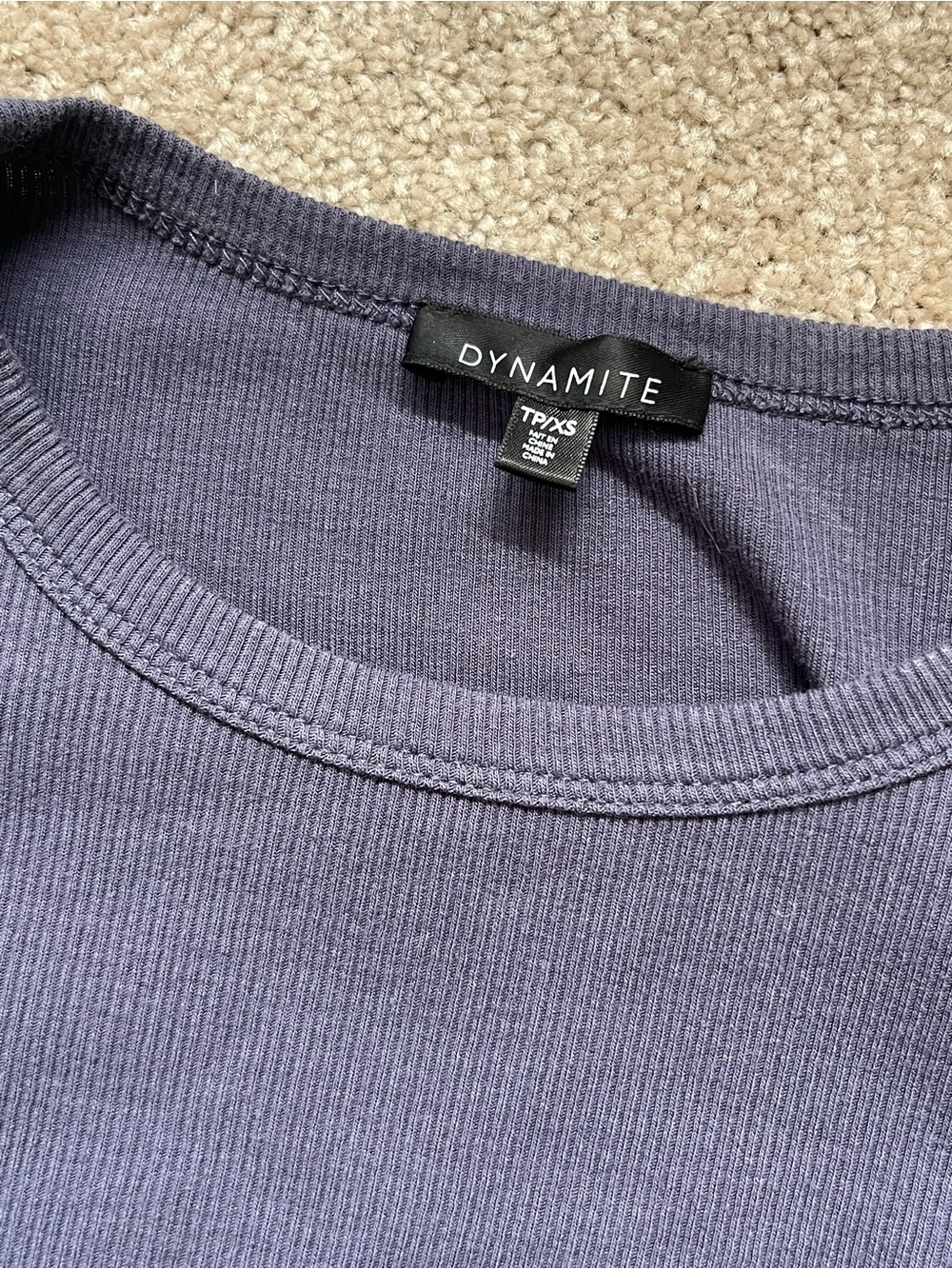 Dynamite Navy Ribbed Long-Sleeve Ruched Crop Top - Picture 2 of 3